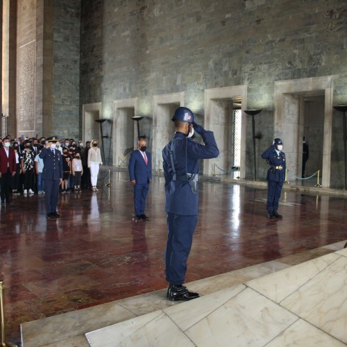 T.S.M.B'den Coşkulu Anıtkabir Ziyareti